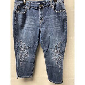 Lane Bryant Women's Blue Jeans Cropped floral Embroidery Sz-16 SKU3451